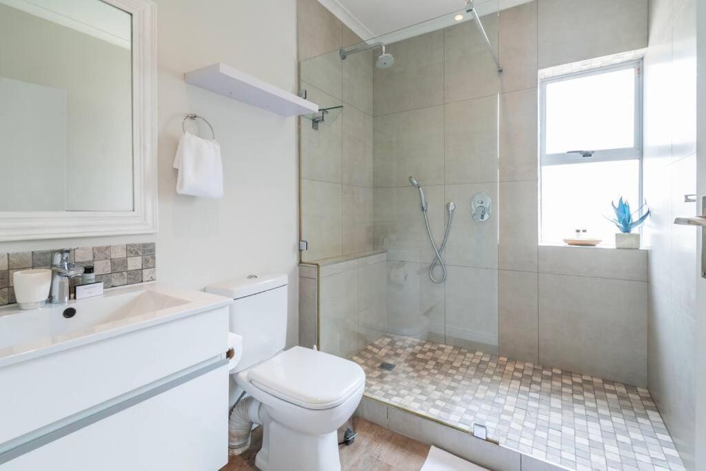 Point Living With Stadium View Kapstadt